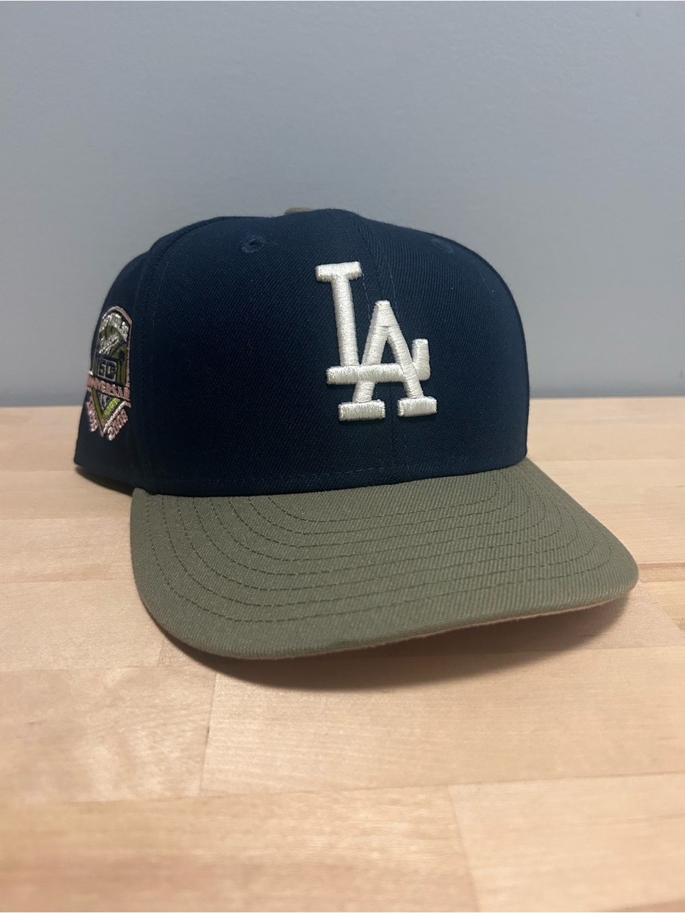 Los Angeles Dodgers 50th Anniversary Patch New Era Fitted Cap Size 7 1/2 Pink UV